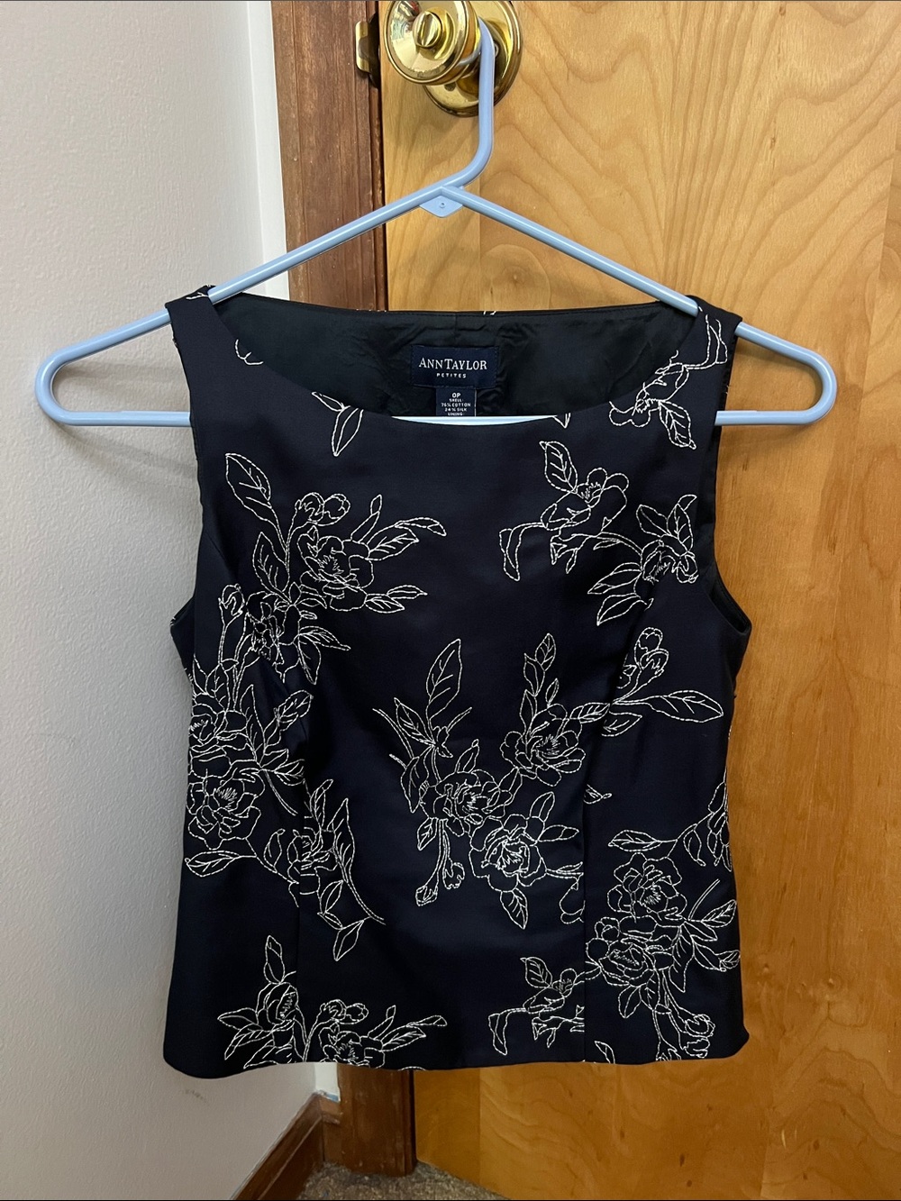 Ann Taylor Black Sleeveless Top with White Floral Embroidery